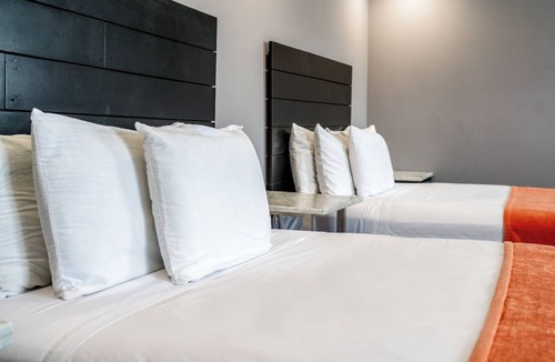 Inglewood Hotel | LYFE INN & SUITES by AGA - LAX Airport