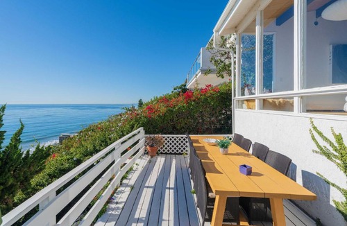 Western Malibu House | Malibu Villa with Beach Access and Ocean View