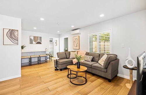 Ontario Cottage | @Marbella Lane - Serene Haven Retreat