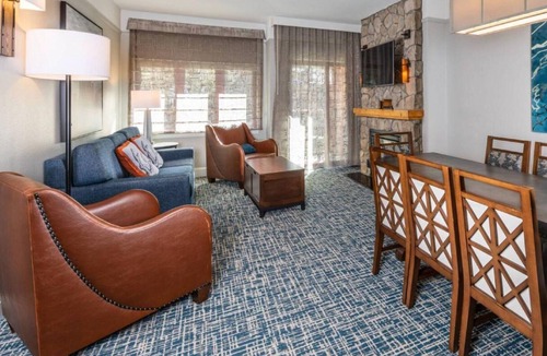 South Lake Tahoe Resort | Marriott's Timber Lodge 3 Bedroom