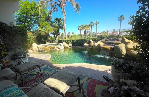 Palm Desert Apartment | Marvelous studio with AC in sunny Palm Desert