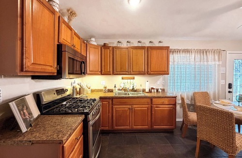 Chula Vista House | Mid-Century Boho Casita - 3BR 2BA Spacious yard