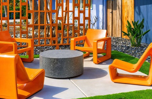 Central Davis House | Midcentury Modern Oasis: Atomic Ranch Reimagined