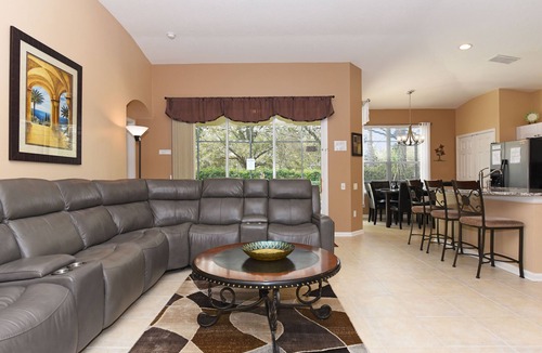 Windsor Palms House | Minutes to Disney-5-Star-Man-Gated-No Rear Neighbors-Windsor Palms