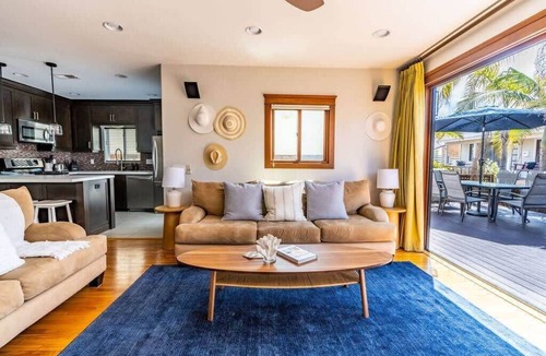 Mission Beach House | Mission Beach Retreat, Steps to Bay & Beach