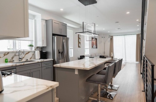 NoHo Arts District Villa | MODERN 3-4 BEDROOM TOWNHOME BUILT IN 2023 WITH OFFICE, BONUS ROOM, 2-CAR GARAGE WITH EV CHARGER & 2 BALCONIES (p63)