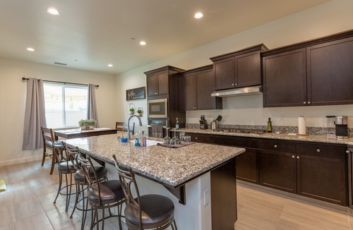 Clovis House | Modern 4BR Clovis Retreat w/Workspaces, Game Room & Yard—Near Nat’l Parks