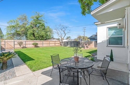 Tulare House | Modern and charming Tulare 2 bedroom home.