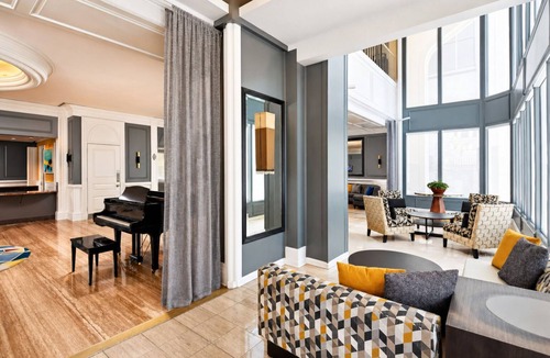 Civic Core Hotel | Modern Double Room Steps from Gaslamp, Bayfront & Little Italy Dining