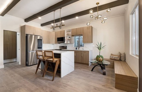 Bankers Hill Apartment | Modern Elegance in Banker's Hill San Diego