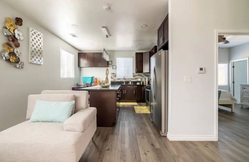 Westminster House | Modern Home Near Disneyland, Beaches, and Little Saigon