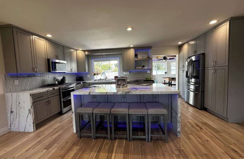 Harbor House | Modern Home w/Gameroom near Airport Beaches Disney
