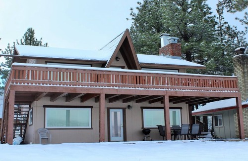 Patton Condo | Modern Lakefront A Big Bear Lake