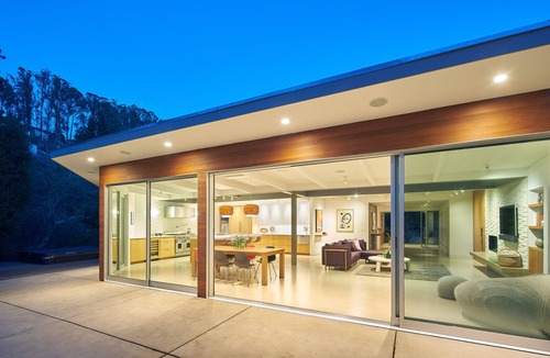 Tamalpais-Homestead Valley House | Modern Oasis with Idyllic Surroundings and Close to Downtown Mill Valley