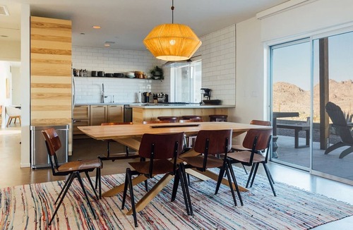 Joshua Tree Highlands House | Modern Retreat, Hot Tub, Epic Views—10 Min to Park