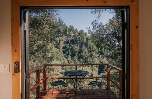 Pauma Valley Cabin | Modern-Rustic Off-Grid Retreat with Mountain Views & Serene Nature Escape in Pauma Valley, California