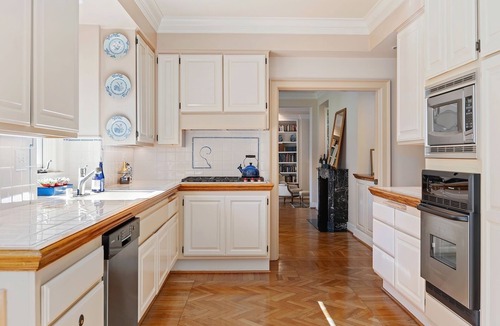Hedgerow Villa | Montecito Gated Garden Villa - walk to Upper Village & Beach - near SB Polo Club