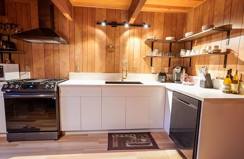 Woodlands Cabin | Moonlit Bear Hut - A Cozy Gambrel Roof A-Frame Cabin retreat