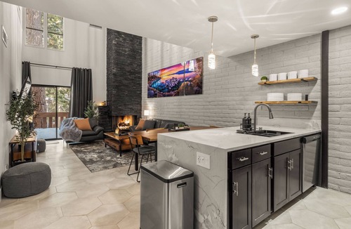 Incline Village Condo | Mountain Luxe Tahoe Retreat - Across from Hyatt - Dining & Diamond Peak