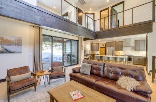 Kingvale House | Mountain Modern and Spacious, Close to Everything!