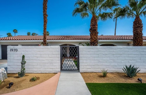 Twin Palms House | Mountain View Mid-Century