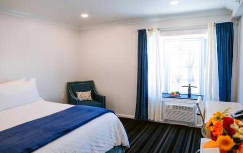 Downtown Napa Hotel | Napa Valley Hotel & Suites