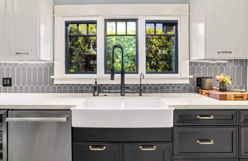 Hollywood House | Near Sunset Strip-Craftsman Pool &Guest House