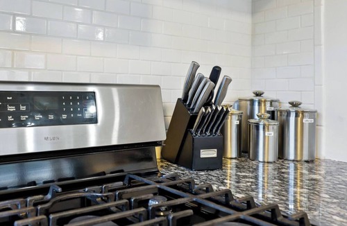 Serramonte House | New! 3BR Stylish Home near San Francisco & Airport
