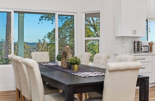 Vista House | New! 5bd, 5ba, Spa, Cold Plunge, Gym, Fire pit, Views, Lux, AC, Near Wineries