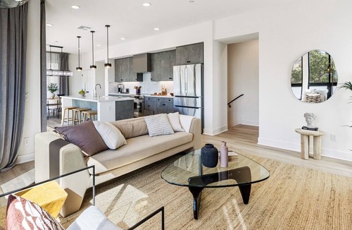 Elysian Heights Villa | NEW! Echo Park Rooftop Retreat, Designer Interiors