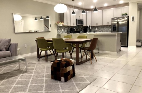 Eagle Pointe South House | NEW Home 3 Bedrooms Water View DISNEY UNIVERSAL