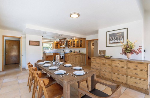 Freestone House | New Listing! Water & Vine In Sebastopol