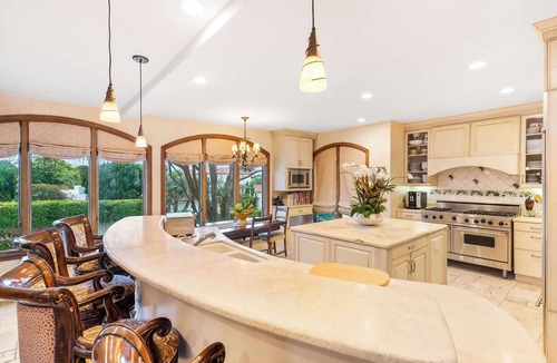 Beach Barber Tract House | *NEW*Monte Vista Tuscan Villa - Ocean Views & Steps to Windansea