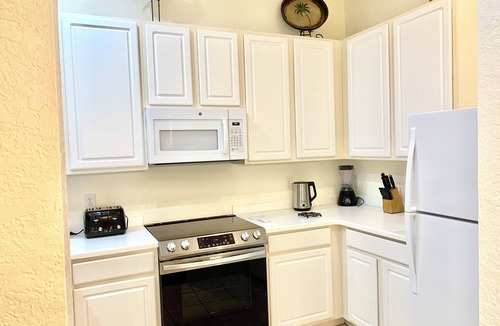 Bahama Bay Apartment | New on the market. Fun in the sun villa, newly furnished apartment near Disney