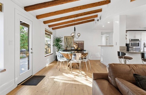 Fairmount Park House | NEW San Diego Modern Luxxe Retreat, 10 min to Downtown-Pool, Hot Tub & Speakeasy