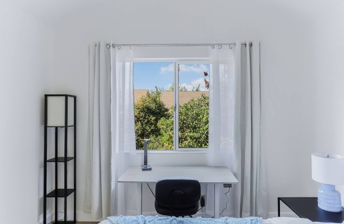 Townsend House | NEW4BR! Spacious house with Amazing backyard, BBQ & Games in superb San Jose
