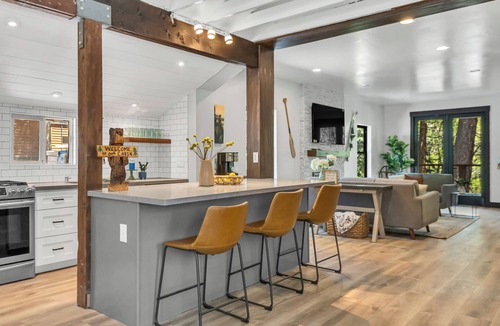Kings Beach Cabin | Newly built 4 bd cabin within walking distance to the shores of North Lake Tahoe