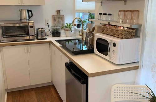 Pittsburg Apartment | Newly Remodeled BoHo Bungalow!