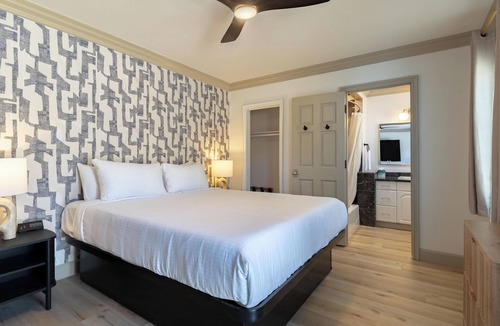 Solvang Hotel | Newly renovated boutique hotel in heart of Solvang, California - dog friendly
