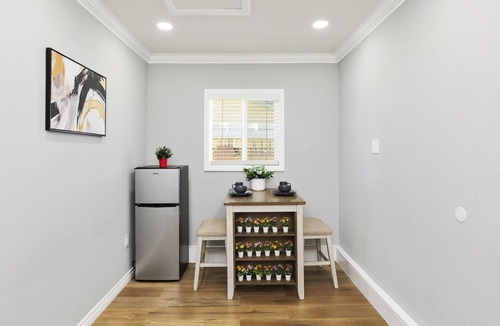 Garden Grove House | Newly Renovated Guest House w/Full Kitchen & Pool Access by Disneyland