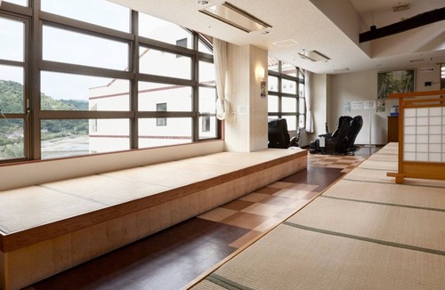 Miyazaki Hotel | Nonsmoking Japanese style twin bed room 4 people | 2 meals included Leave it to me/Miyazaki Miyazaki