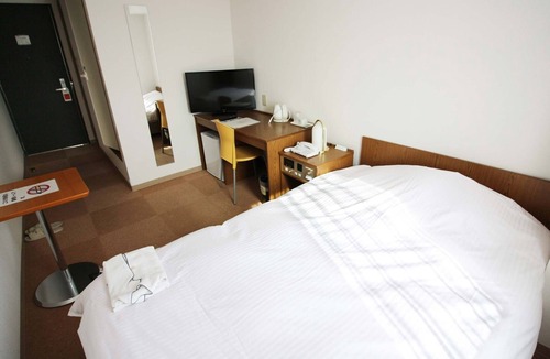 Nishinomiya Hotel | Nonsmoking single No meals Recommended no meal /Nishinomiya Hyōgo