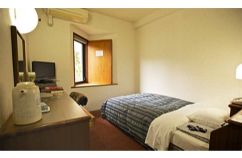 Makishi Hotel | Nonsmoking single room Popular in the hotel /Naha Okinawa