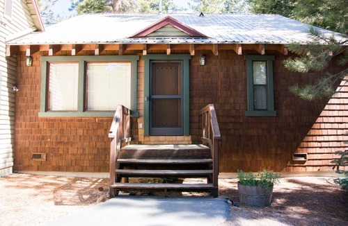 Kings Beach Cabin | North Shore Cabin Near Northstar