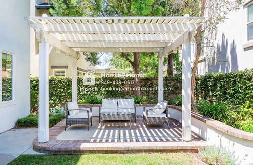 Northpark House | Northpark Exotic Charm on La Canada #40704