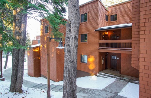 Truckee Condo | Northstar Ski-In/Ski-Out Condo