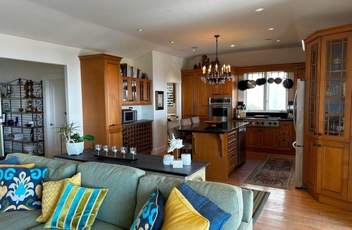 Laguna Beach Cottage | Now booking Fall/Winter- Charming Beach View Cottage