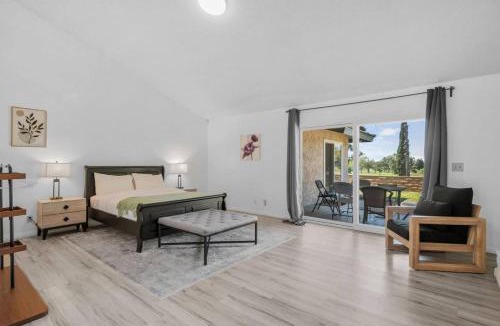 Estates at Canyon Crest House | Oak and Fairway