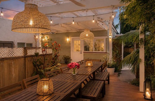 Ocean Beach House | OB Townhome, 2 blocks to beach with Private Garage