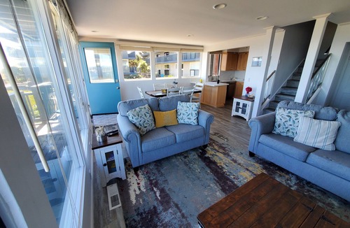 Downtown Monterey Condo | Oceanfront & Access, Epic Views & Sounds, Pool, Gated & easy Parking, Prime Spot
